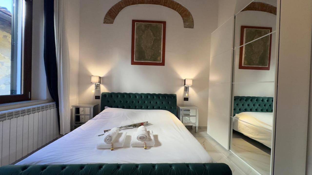 Suite Stylish & Cozy Apartment In The Heart Of Флоренция Екстериор снимка