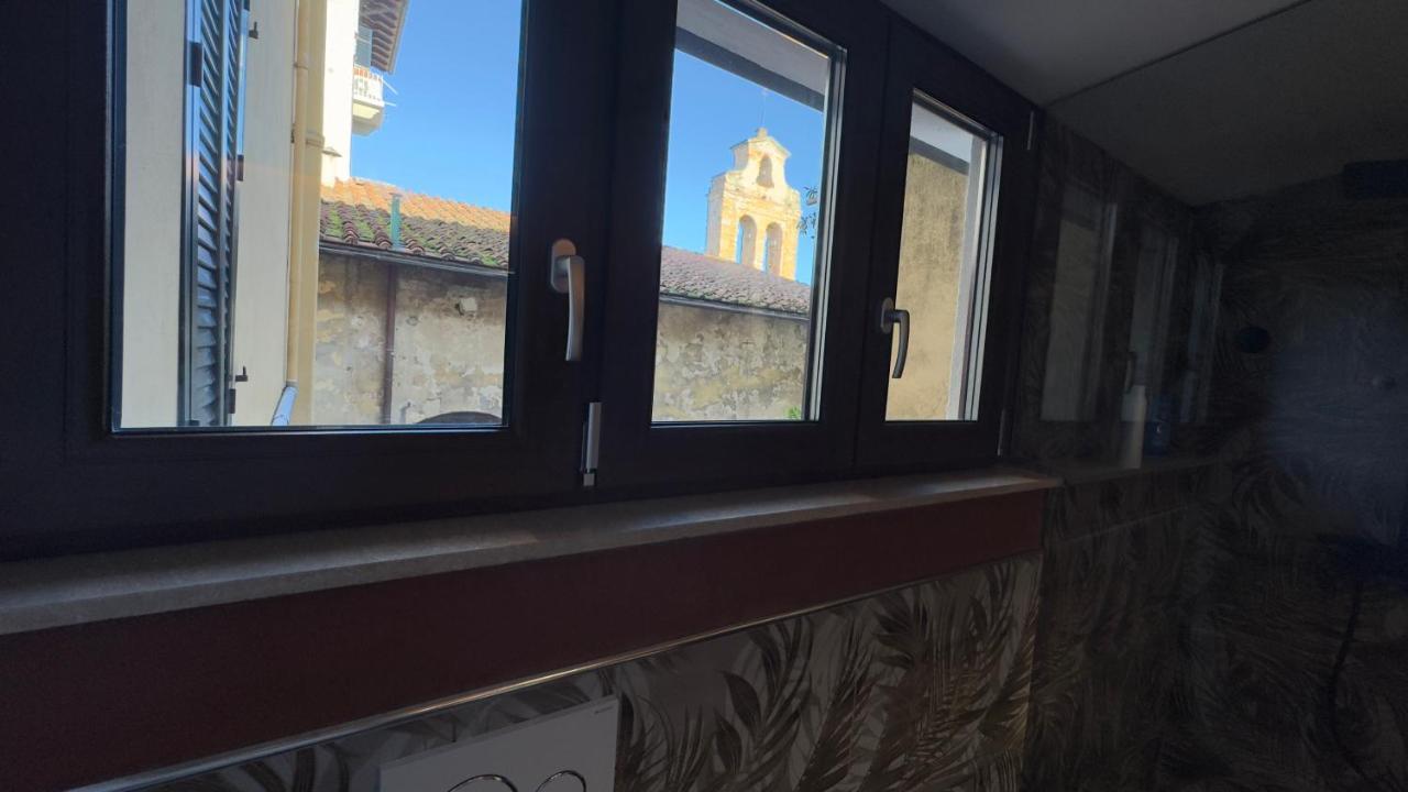Suite Stylish & Cozy Apartment In The Heart Of Флоренция Екстериор снимка