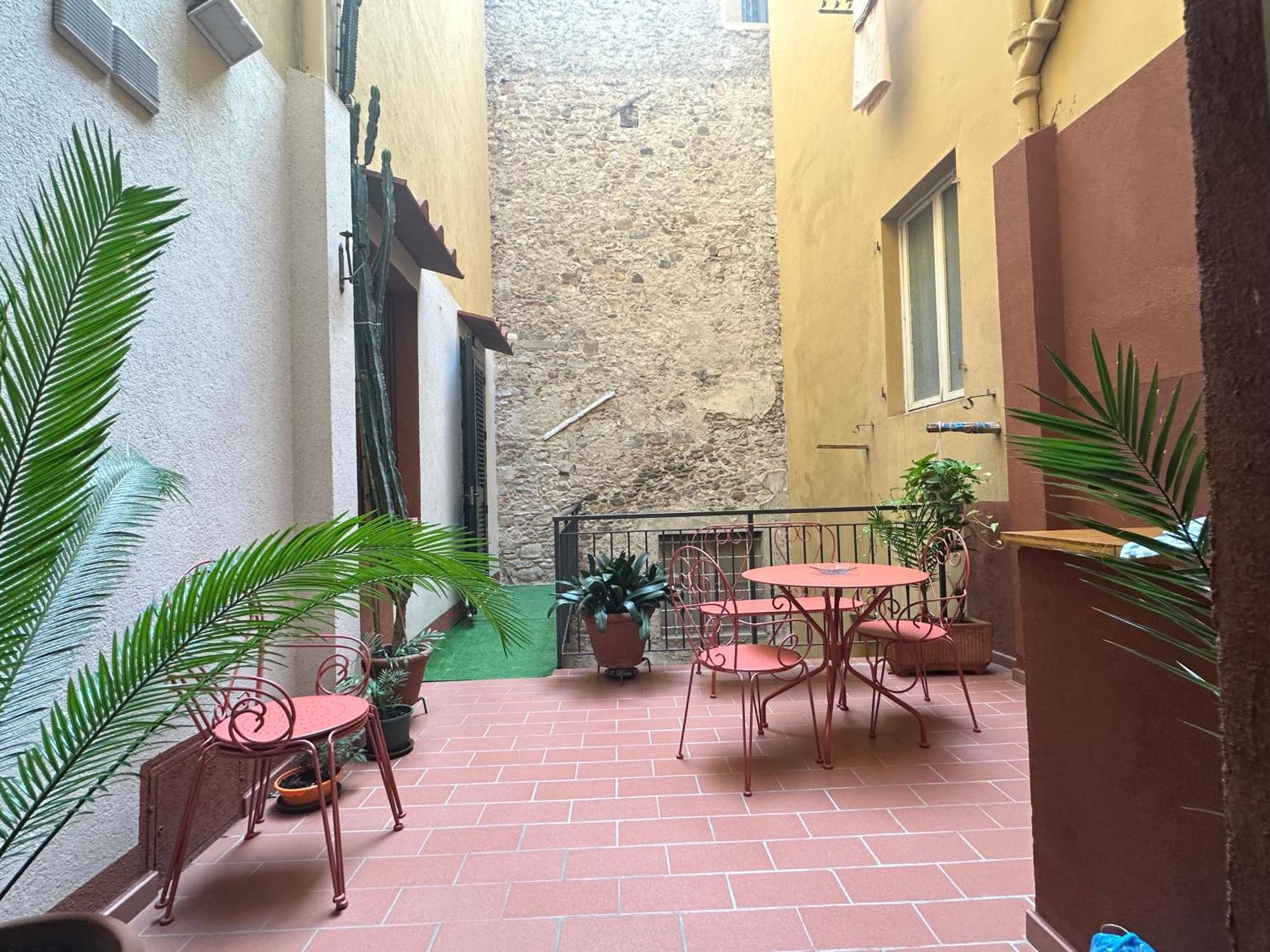 Suite Stylish & Cozy Apartment In The Heart Of Флоренция Екстериор снимка