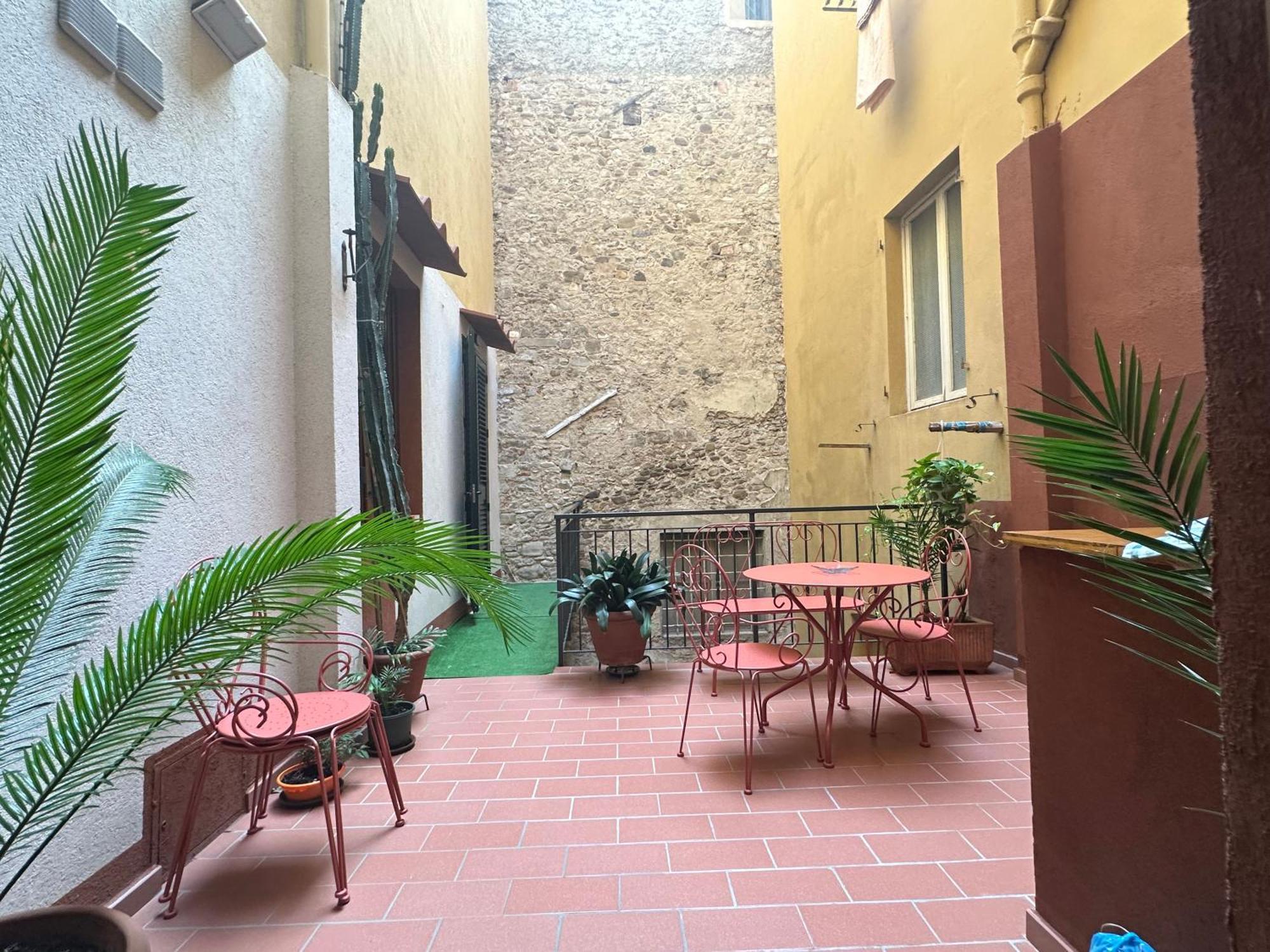 Suite Stylish & Cozy Apartment In The Heart Of Флоренция Екстериор снимка